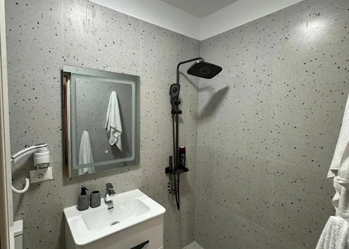 Joy Apartment *